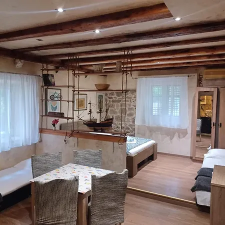 公寓 Stara Kuca